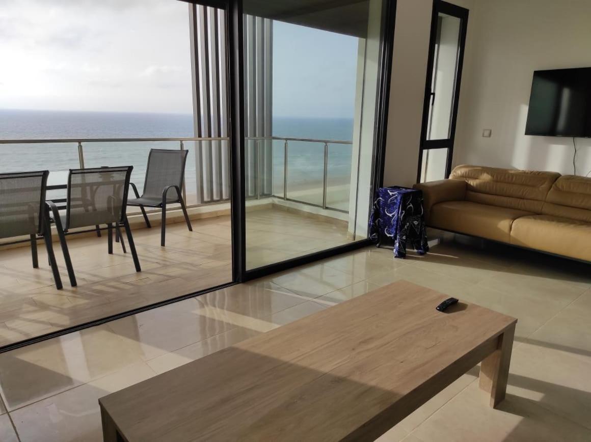 Bel appartement à plage des Nation Salé Exterior foto