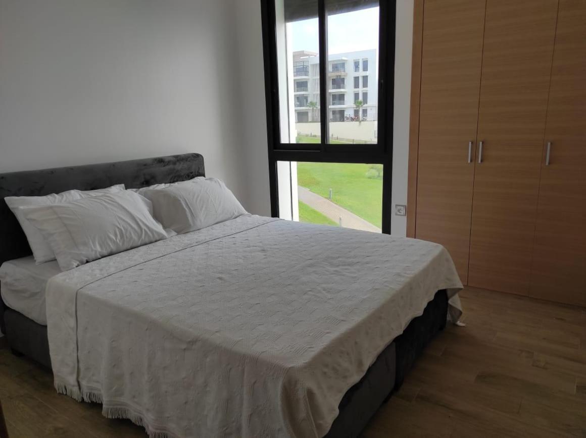 Bel appartement à plage des Nation Salé Exterior foto