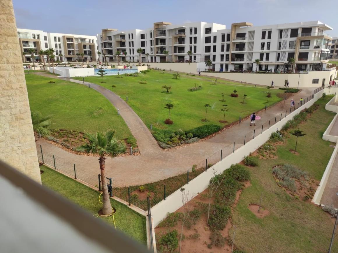 Bel appartement à plage des Nation Salé Exterior foto